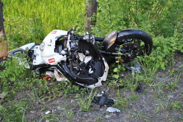 032 - L52, Meininger Straße - Verkehrsunfall Motorrad gegen PKW