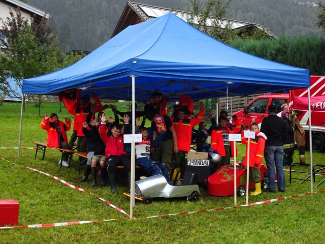 6. Feuerwehrjugend Seifenkisten Grand Prix in Düns