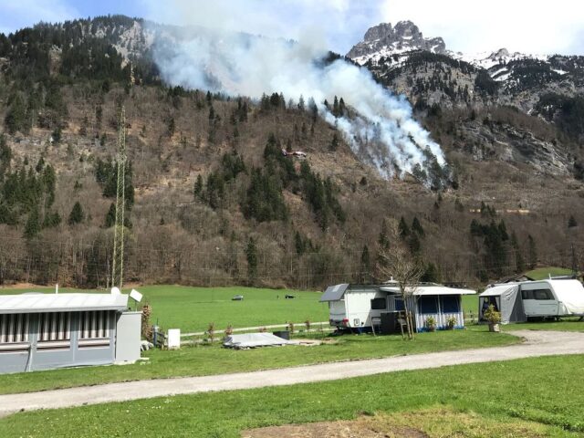 Einsatz 056 - Innerbraz, ÖBB-Strecke - Waldbrand, Anforderung GTLF