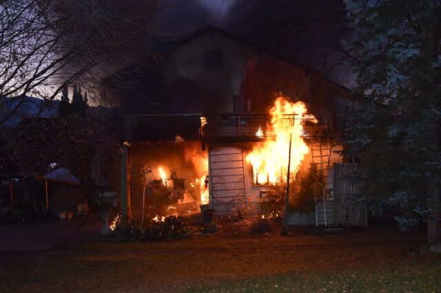 Einsatz 009 - Zwischenwasser, Batschuns - Wohnhaus brennt