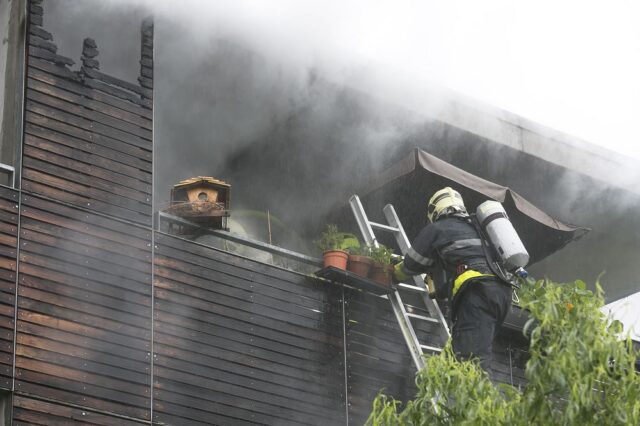 Einsatz 074 - Zwischenwasser, Obere Gasse - Brand auf Balkon