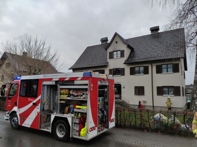 Einsatz 042 - Montfortstraße - Kaminbrand bei Mehrfamilienwohnhaus