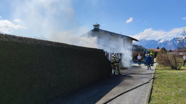 Einsatz 024 - Stiegstraße - Heckenbrand