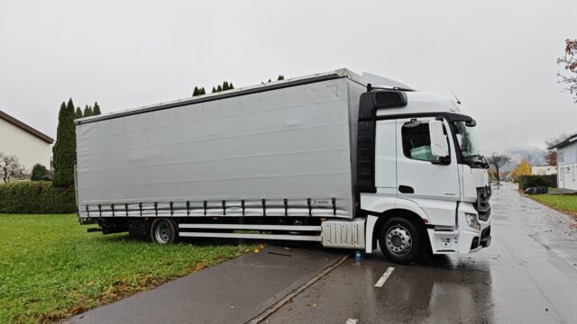 Einsatz 130 - Loretoweg - Fahrzeugbergung mit SRF